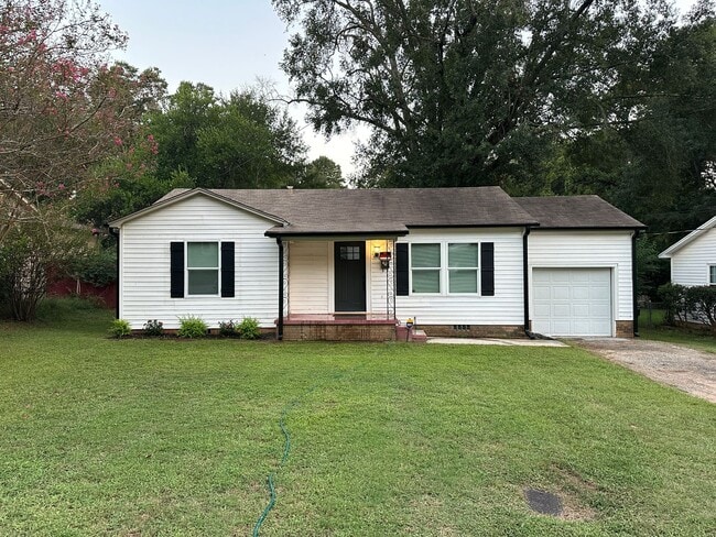 property at 1402 Mahlow Dr