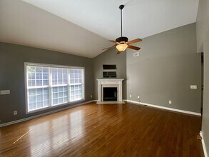 149 Stillwater Trail in Hendersonville, TN - Building Photo - Building Photo