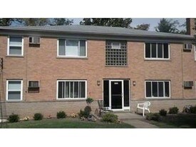 1930 Adams Rd in Mount Healthy, OH - Building Photo