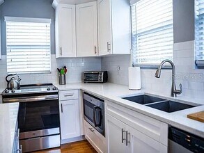 2908 Sanchez St in Tampa, FL - Building Photo - Building Photo