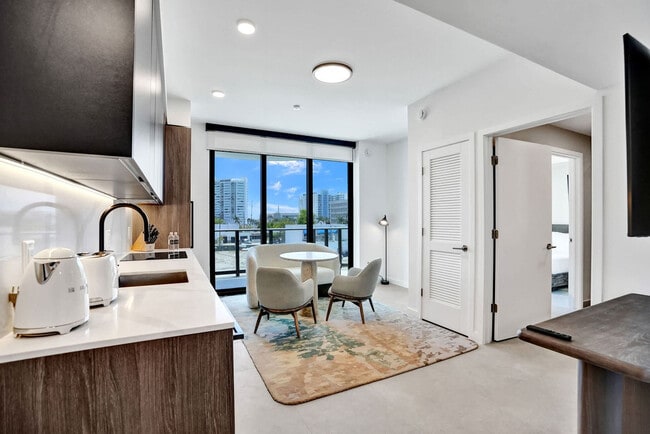 580 72nd St, Unit SI ID1263794P