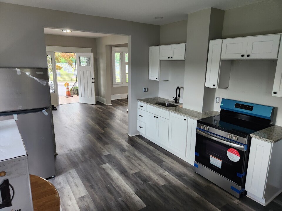 224 Church St in Duryea, PA - Building Photo