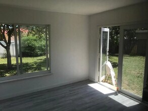 2848 NW 9th Terrace in Wilton Manors, FL - Building Photo - Building Photo