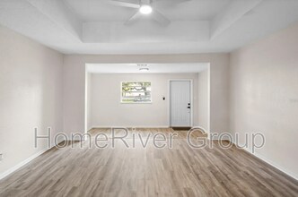 4751 Fairfield Ave S in St. Petersburg, FL - Building Photo - Building Photo