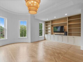 195 W Newton St in Boston, MA - Building Photo - Building Photo