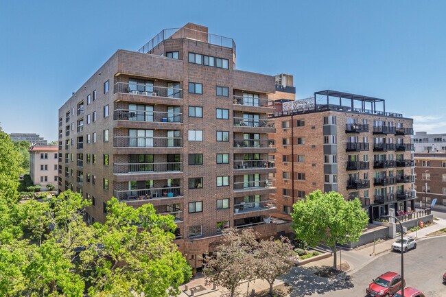 The Isles in Minneapolis, MN - Foto de edificio - Primary Photo