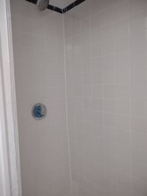 E. 53rd St, 2Nd Ave in New York, NY - Foto de edificio - Building Photo