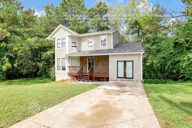 680 Wood Path Ct in Stone Mountain, GA - Building Photo - Building Photo