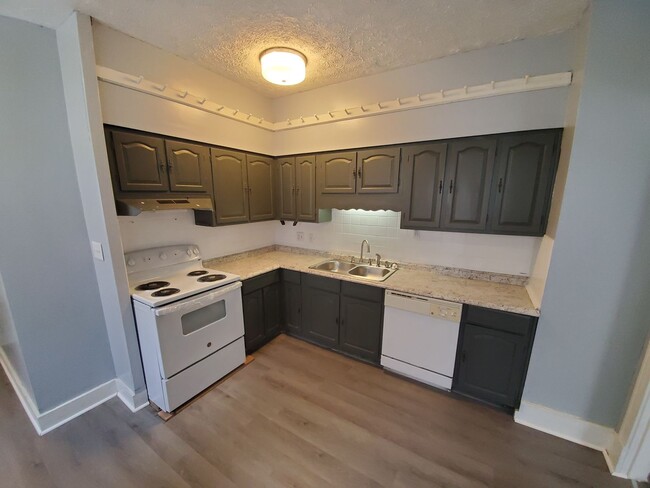 property at 519 Homewood Ave