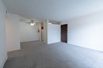 Seminole North Apartments in Springfield, MO - Building Photo - Building Photo