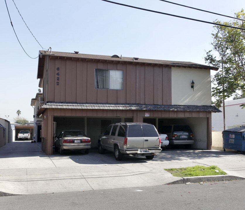 6422 Troost Ave in North Hollywood, CA - Building Photo