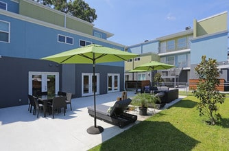 Nuvo Park Place in Dallas, TX - Foto de edificio - Building Photo