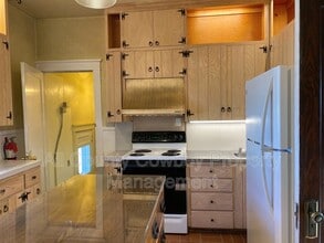 623 E Lewis St in Laramie, WY - Building Photo - Building Photo