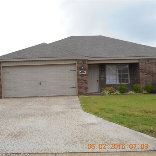 property at 6516 Huntington Ct