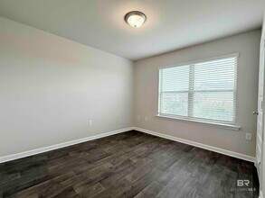 23976 Songbird Dr in Daphne, AL - Building Photo - Building Photo