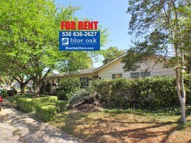 708 Douglas Ln in Chico, CA - Building Photo