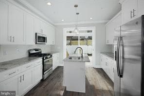 220 Cecil B. Moore Ave