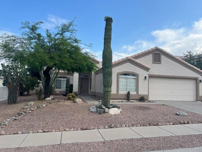 3641 W Arrowwood Pl in Tucson, AZ - Building Photo - Building Photo