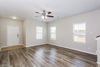 17442 Hayley Springs Ct in Humble, TX - Building Photo - Building Photo