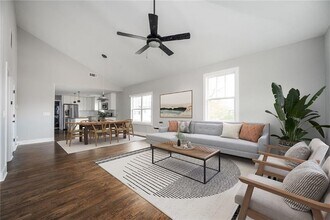 139 Laurel Ave SW in Atlanta, GA - Building Photo - Building Photo