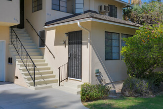 383 S El Molino Ave in Pasadena, CA - Building Photo - Building Photo