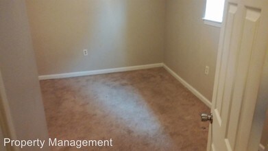 2324 Berg St in Pittsburgh, PA - Building Photo - Building Photo
