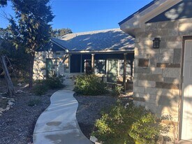 2298 Fuller Dr in Canyon Lake, TX - Building Photo