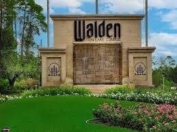 3922 Lakewood Dr in Montgomery, TX - Foto de edificio