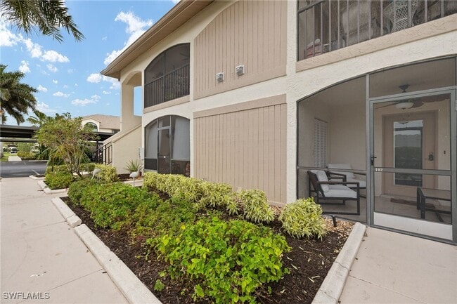 property at 13268 Whitehaven Ln