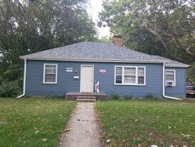 115 N Wilmoth Ave in Ames, IA - Building Photo