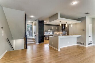 2201 Annex Ave in Dallas, TX - Building Photo - Building Photo