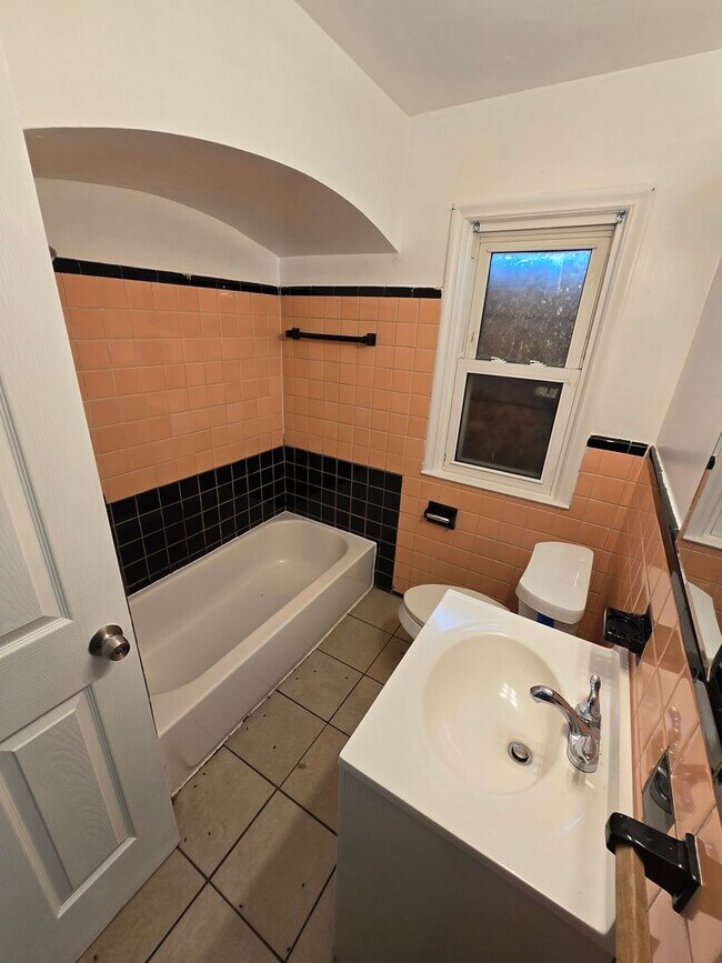 11620 Rossiter St in Detroit, MI - Building Photo - Building Photo