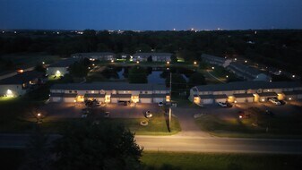 1026 Western Ave in Brookings, SD - Building Photo