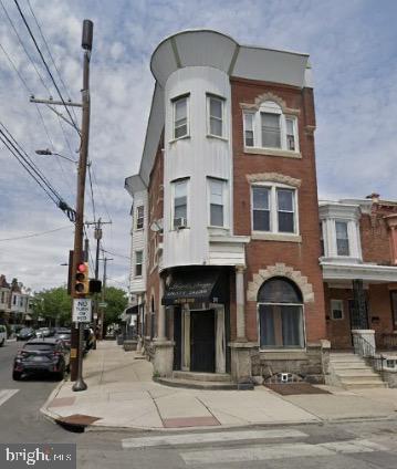property at 5747 Wyalusing Ave