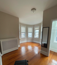 241 Maverick St, Unit 3 in Boston, MA - Building Photo - Building Photo