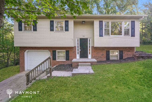 property at 816 Klyce St