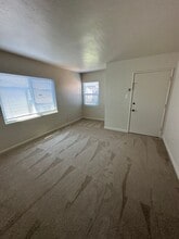 22217 Main St in Hayward, CA - Building Photo - Building Photo