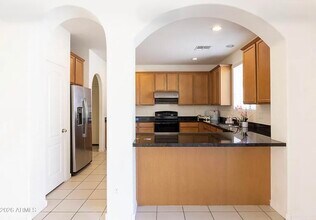 3701 E Hans Dr in Gilbert, AZ - Building Photo - Building Photo