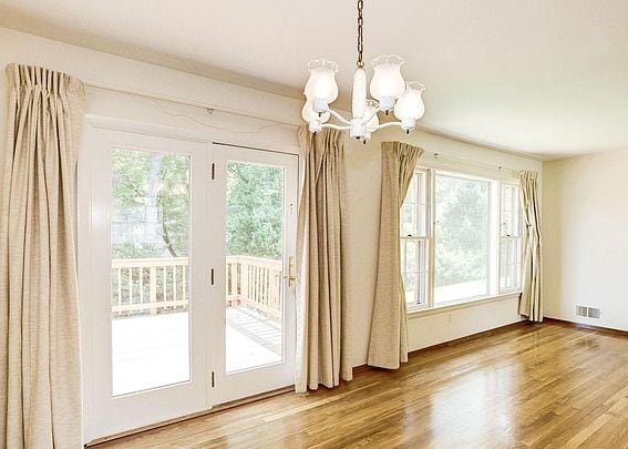 property at 7281 Cross Country Rd