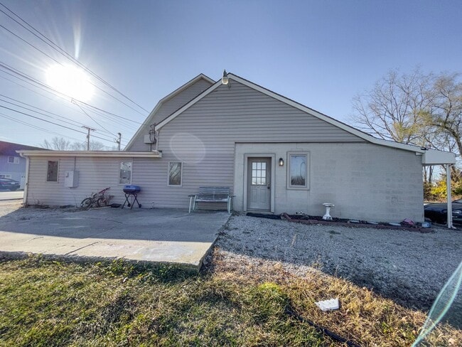 property at 9012 W Jackson St