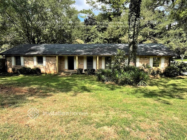 property at 4515 Lincoln Way SW