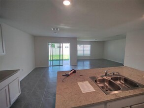 11361 SE 67th Cir in Belleview, FL - Building Photo - Building Photo