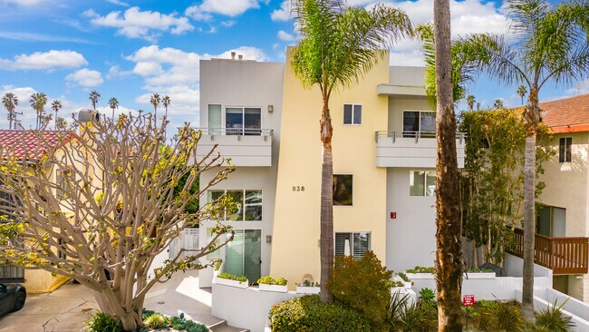 838 19th St in Santa Monica, CA - Foto de edificio - Building Photo