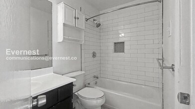 900 Taulbee Ln, Unit APT 106 in Austin, TX - Building Photo - Building Photo