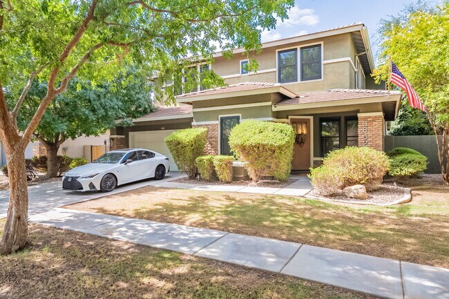 3852 E Comstock Dr in Gilbert, AZ - Building Photo - Building Photo