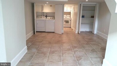 1122 Rodman St in Philadelphia, PA - Building Photo - Building Photo