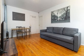 1617 3rd Ave in New York, NY - Building Photo - Building Photo