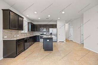 8810 Night View Dr in Temple, TX - Building Photo - Building Photo