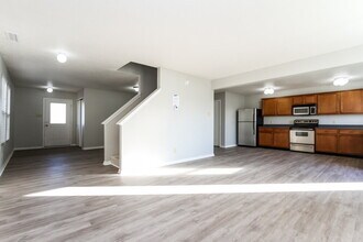 7926 Hydrangea Ct in Indianapolis, IN - Building Photo - Building Photo