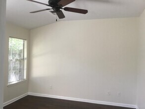 4737 E Bending Oaks Cove in Memphis, TN - Building Photo - Building Photo